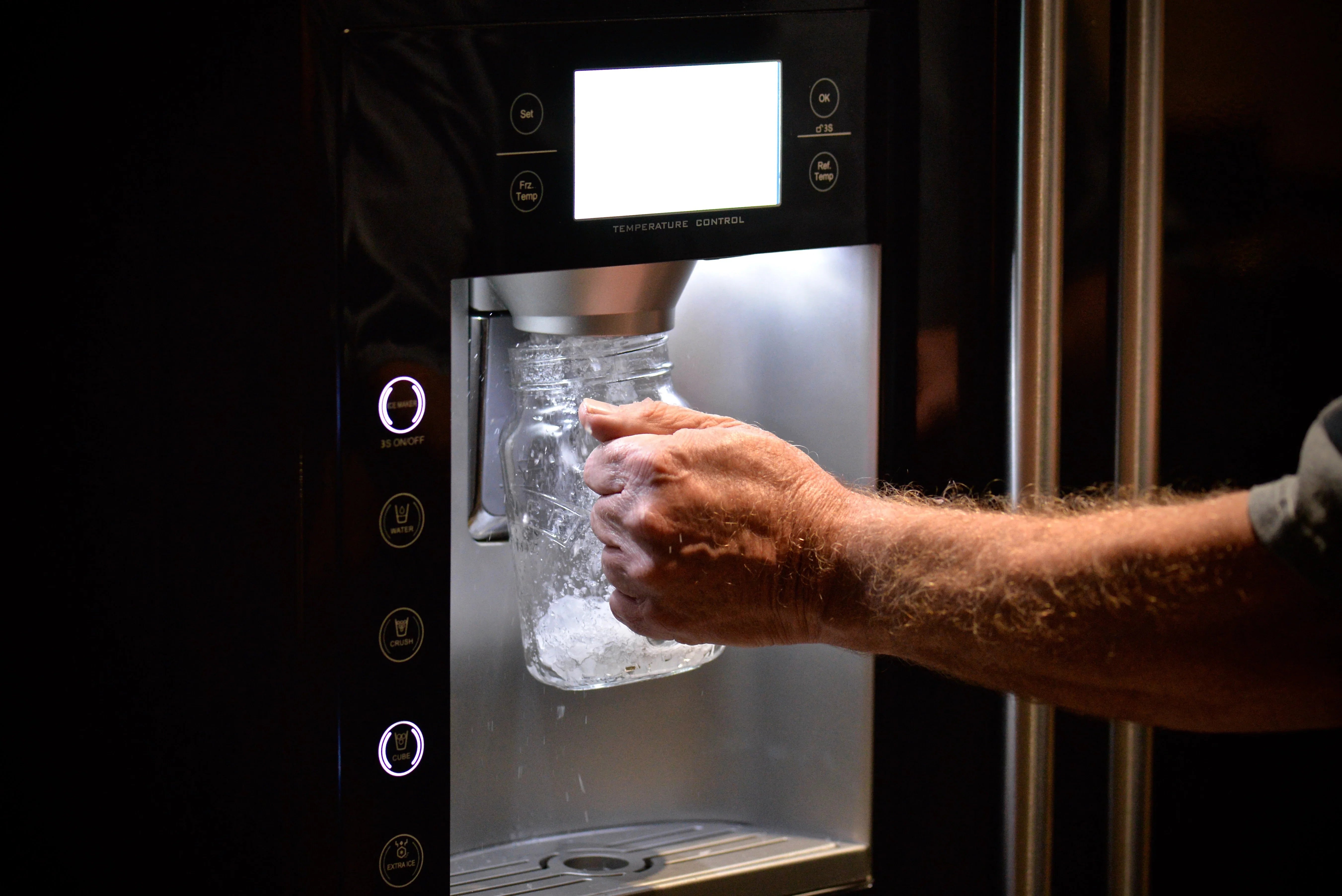 Looking for an Ice Machine for Home?